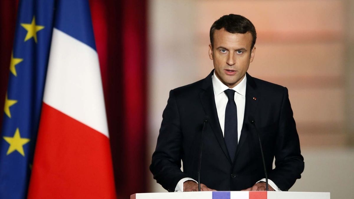 Emmanuel Macron Biography: Birth, Age, Education, Career, Political Party, Wife, Children, Honours, and more about French President