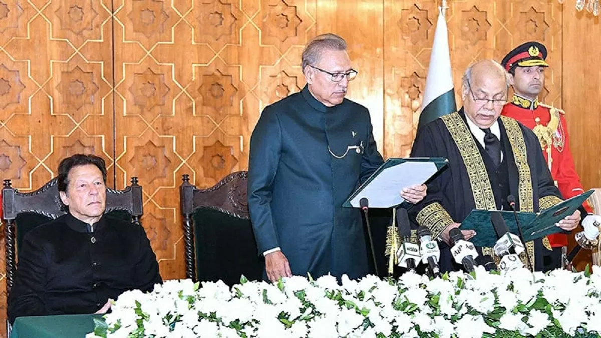  Imran Khan proposes Former Chief Justice of Pakistan to be Caretaker PM