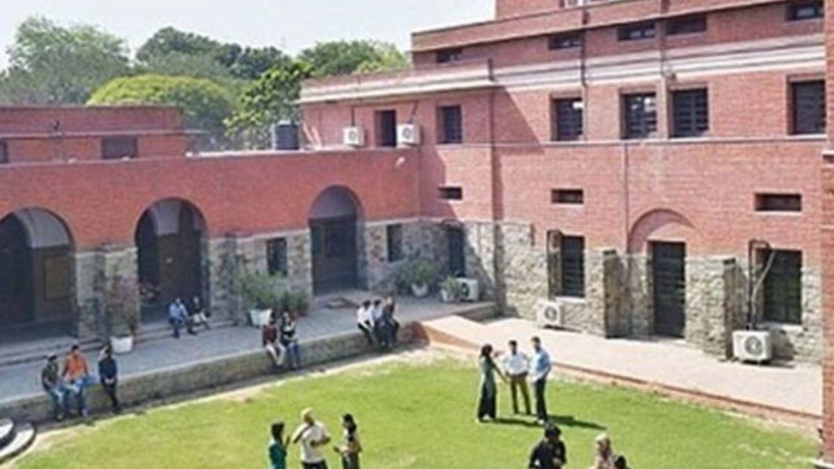 Delhi University Planning To Introduce Internal Assessment 