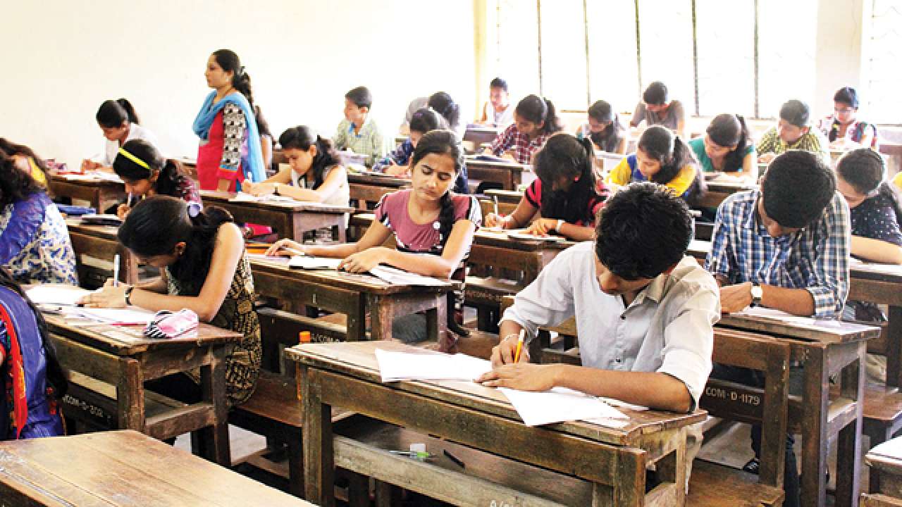 Karnataka Allows Exams in Bilingual Form