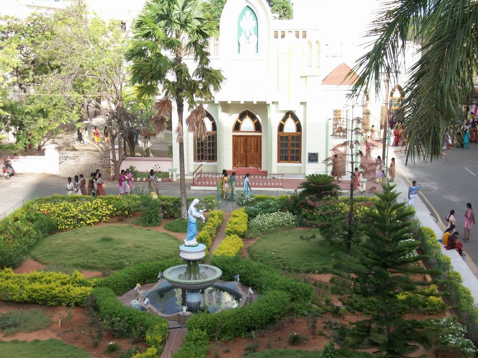 Holy Cross College Trichy Admission 2024, Courses, Fees, Placement