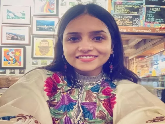 IAS Sarjana Yadav UPSC success story in Hindi