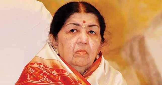 Lata Mangeshkar Passed Away: दिग्गज गायिका लता मंगेशकर का निधन, 2 दिन का राष्ट्रीय शोक 