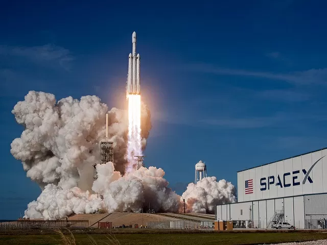 SpaceX Rocket part to crash into Moon early March