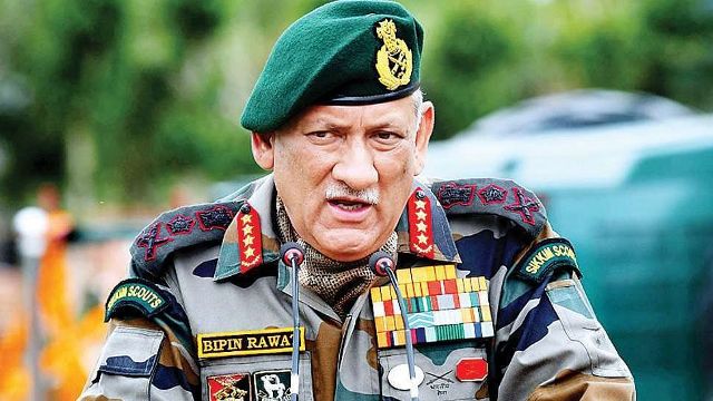 योगी सरकार का बड़ा फैसला, CDS General Bipin Rawat के नाम पर होगा मैनपुरी का सैनिक स्कूल