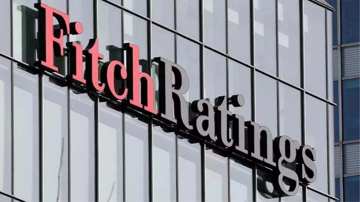 Fitch Ratings Revises India Rating Outlook To 'Stable' From 'Negative'