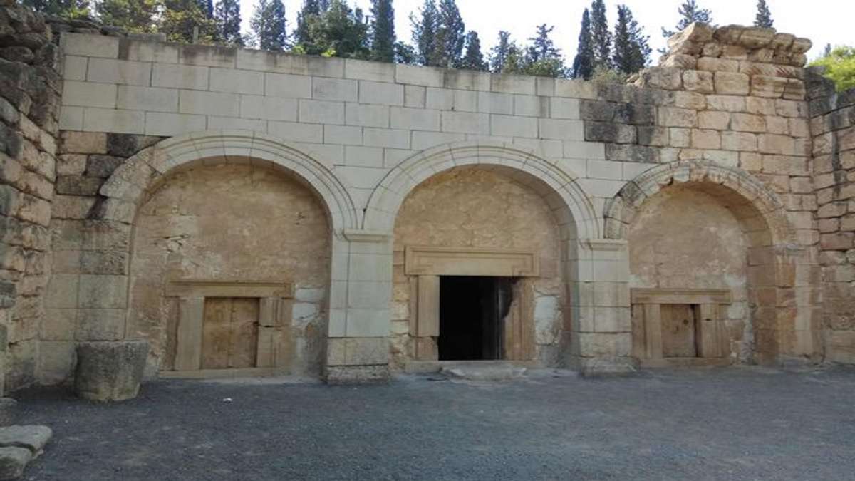 First-ever ‘cursed tomb’ within UNESCO Heritage Site