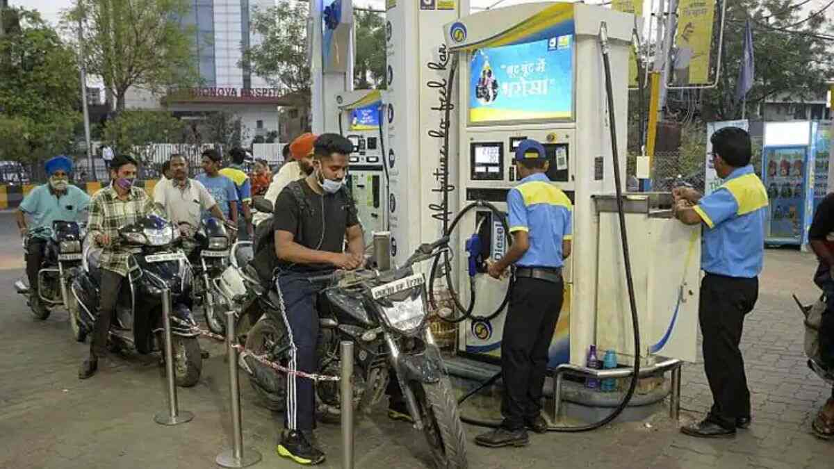 Petrol-Diesel Shortage: क्या देश में हकीकत में पेट्रोल-डीजल का संकट आ गया है? जानें इसकी सच्चाई