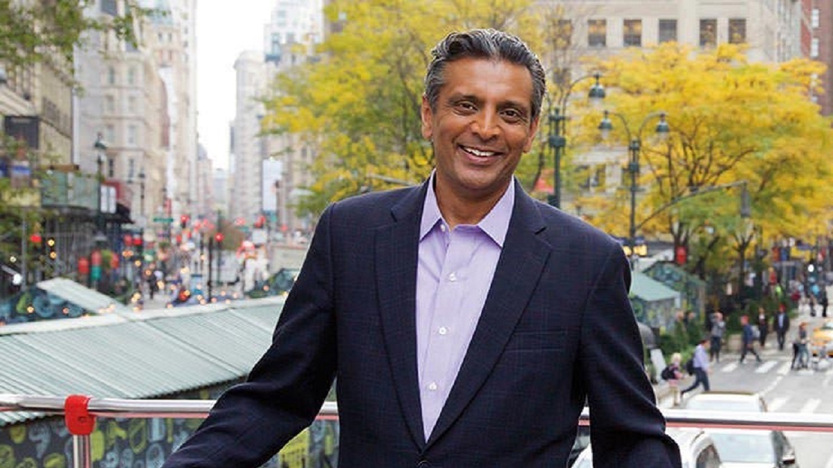 Indian American Raj Subramaniam to be new FedEx CEO