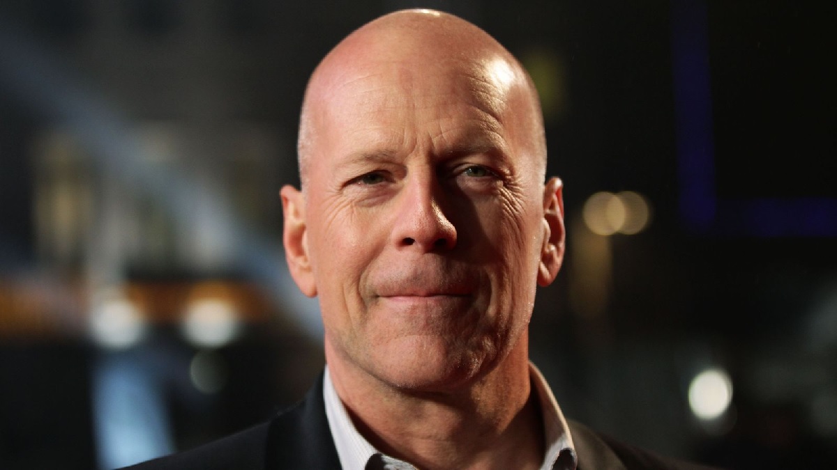 What's Going On With Bruce Willis 2024 Carena Muffin