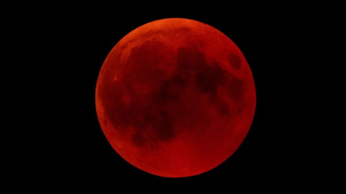What Is Blood Moon, How the blood moon will affect your mood
