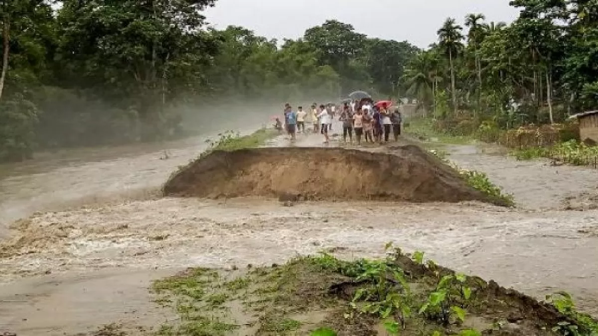 Assam Floods News Over 4 Lakh Affected In 24 Districts Relief Andrescue Operations Deployed