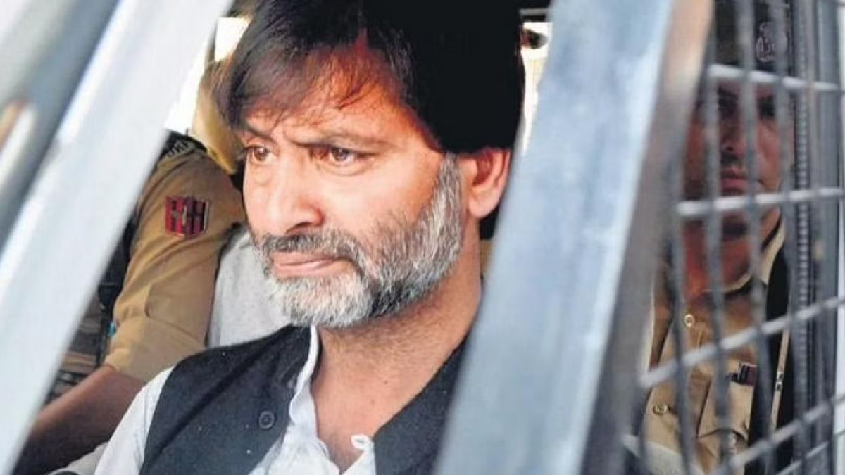 जानें कौन है यासीन मलिक जिन्हें टेरर फंडिंग मामले में उम्रकैद की सजा दी गई है?