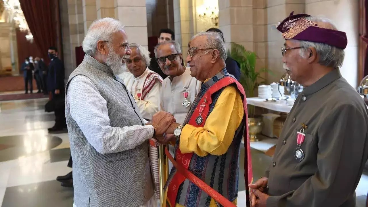 Rajat Kumar Kar, an eminent Odia Litterateur passes away at 88, PM Modi condoles demise