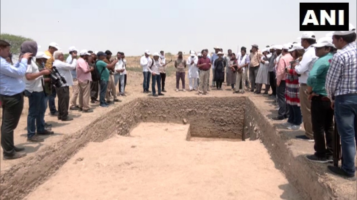 Rakhigarhi Harappan web site: Jewelry making unit, structured homes, kitchen advanced, drainage-New proof unearths well-planned Harappan town