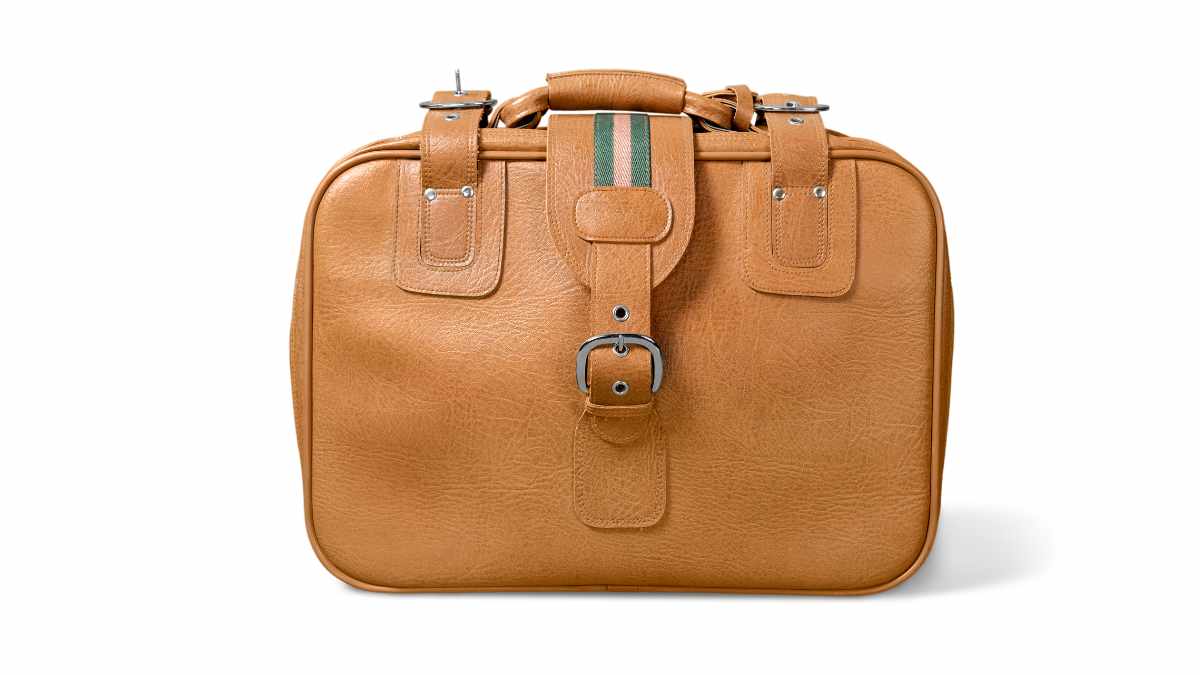 What your choice of bag says about your personality - Times of India