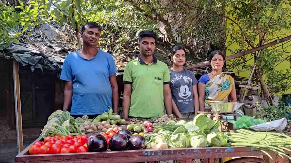 Slum Dweller son of Vegetable Vendor Will become engineer