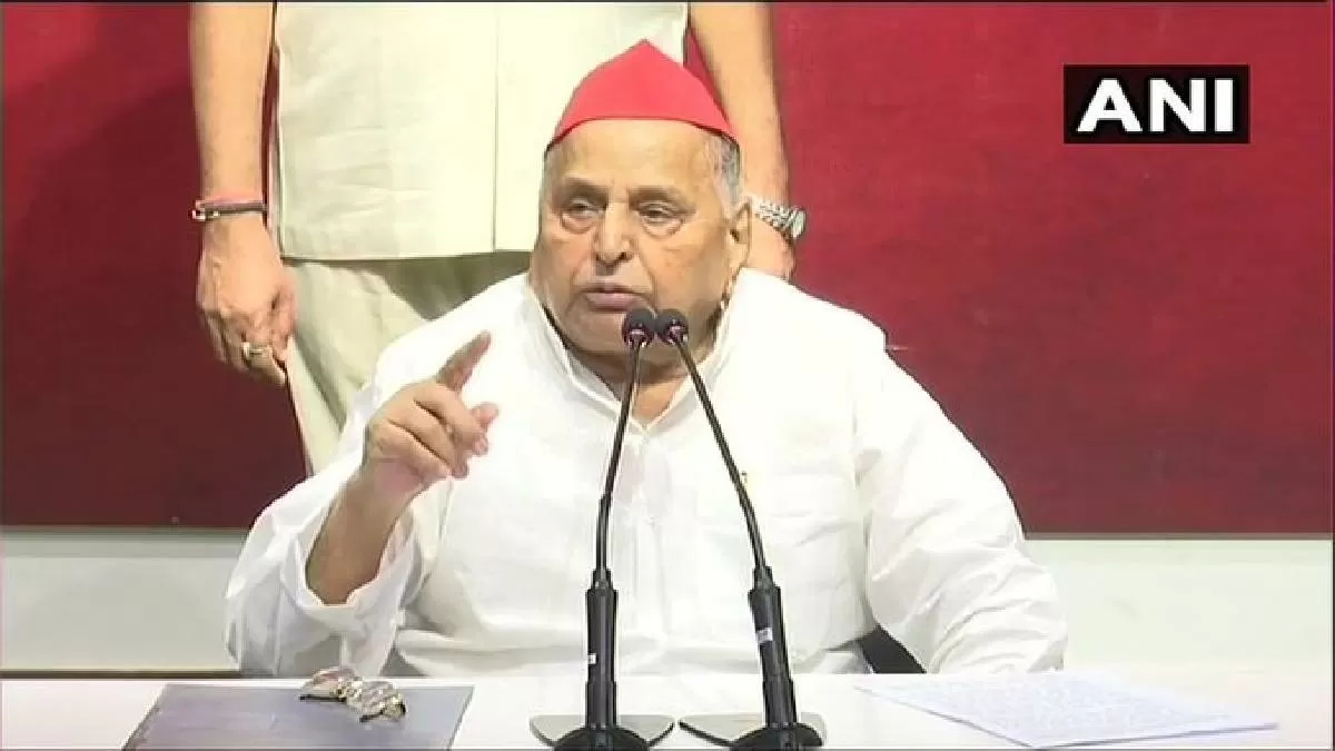 Mulayam Singh Yadav passes away