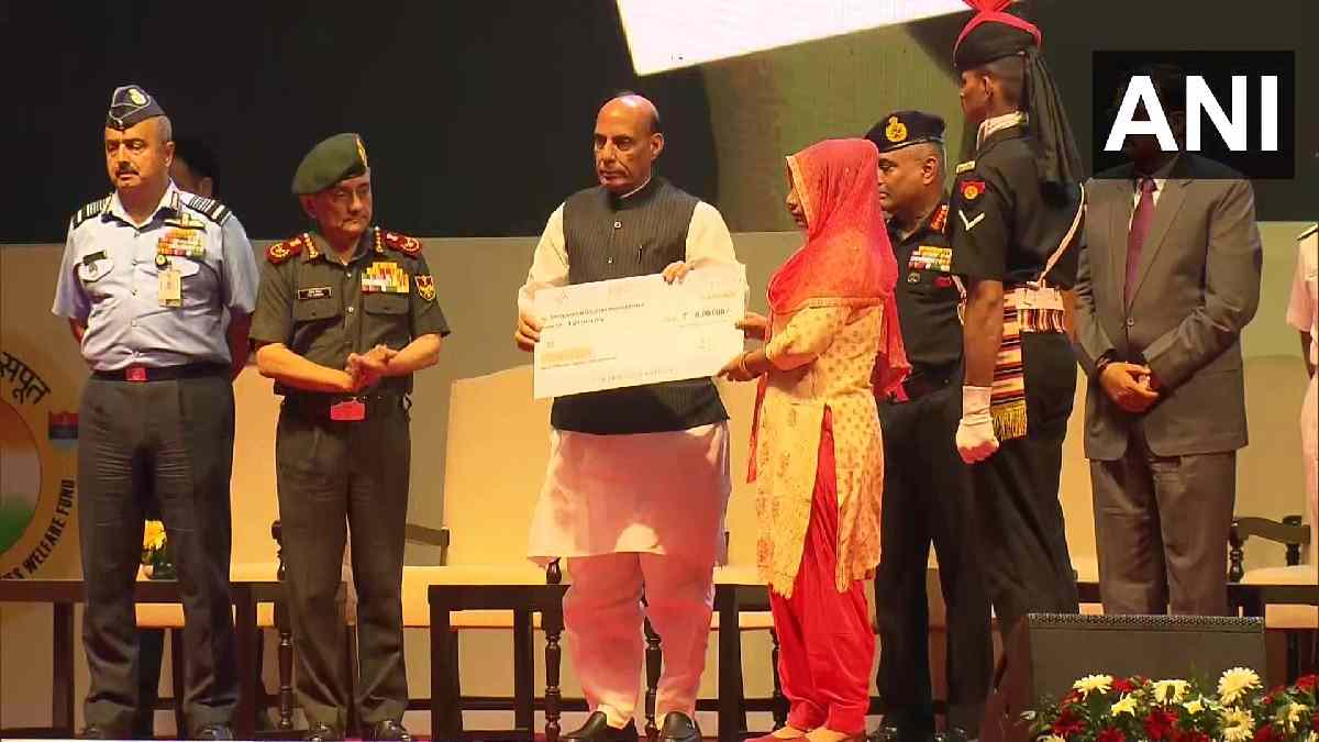 Rajnath Singh launched the website for the Armed Forces Battle Casualties Welfare Fund