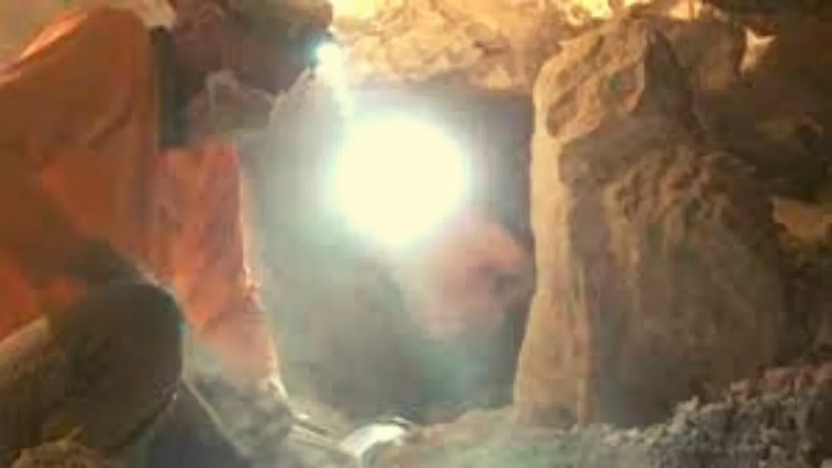 Interesting Cave Found In Israel