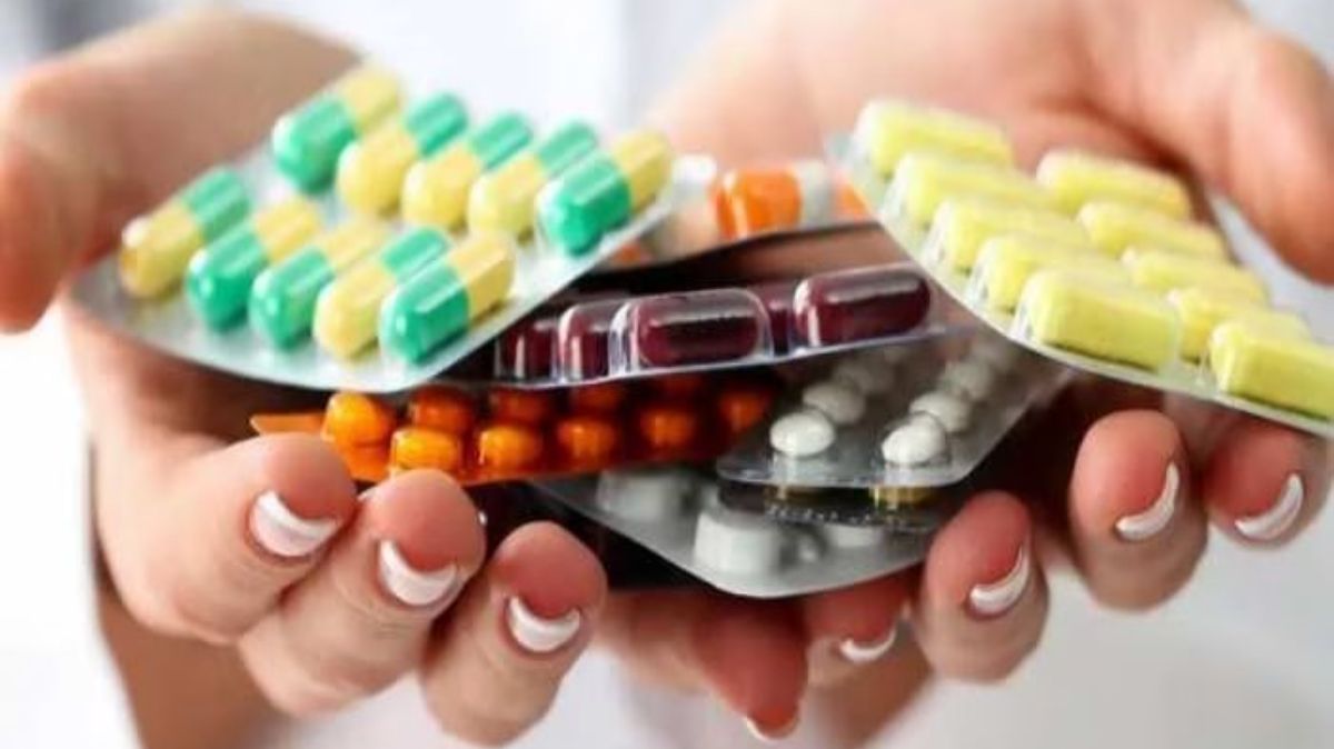 DCGI Takes away Licenses of 18 Pharmaceuticals, Accused of Selling Artificial Medicines
