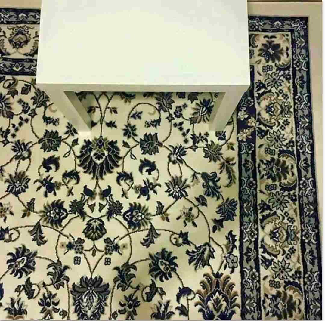 Optical Illusion IQ Test - Spot the Hidden Phone in 17 Seconds?
