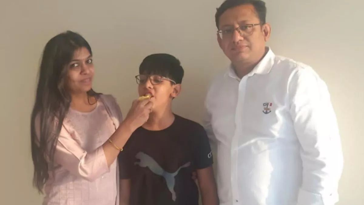 10 Year Old Noida Boy Ayan who is Youngest Clear UP Board 10th Results 2023