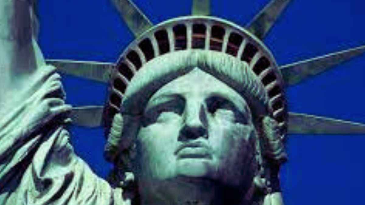 These top memorials and monuments adorn the United States