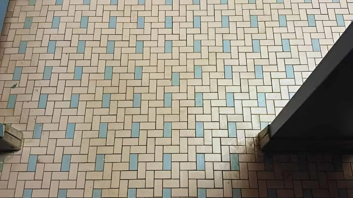 Find Odd Pattern in 7 Seconds