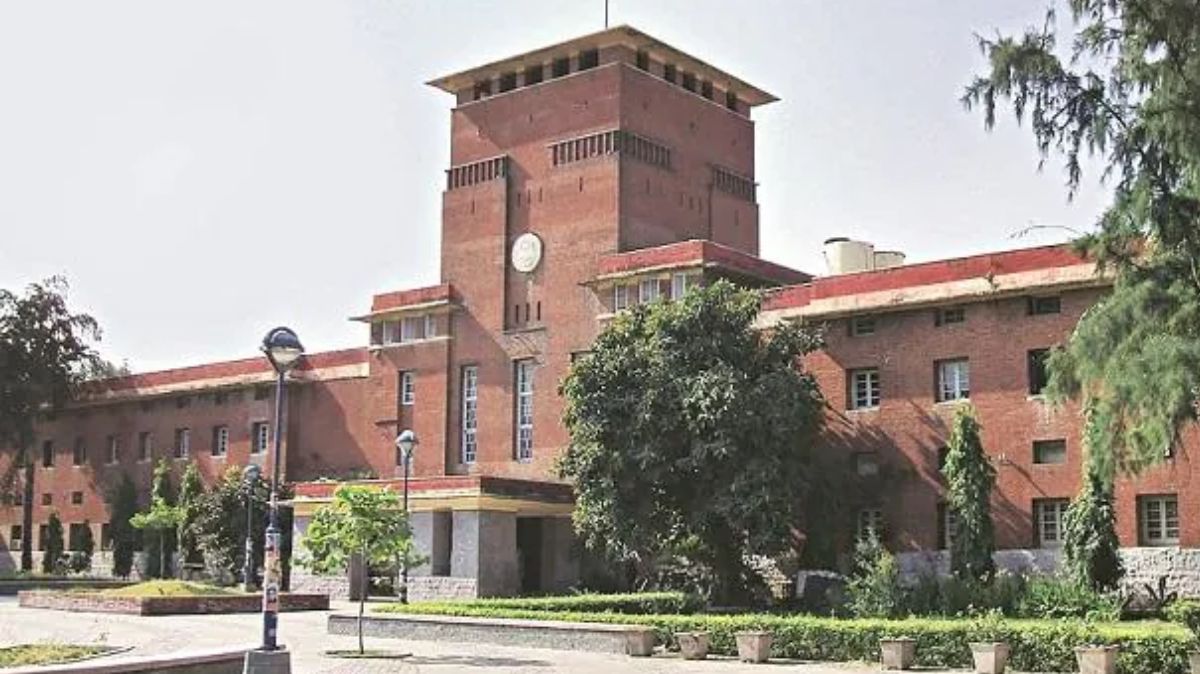 DU offers 2 seats to orphans for admission to UG and PG Courses