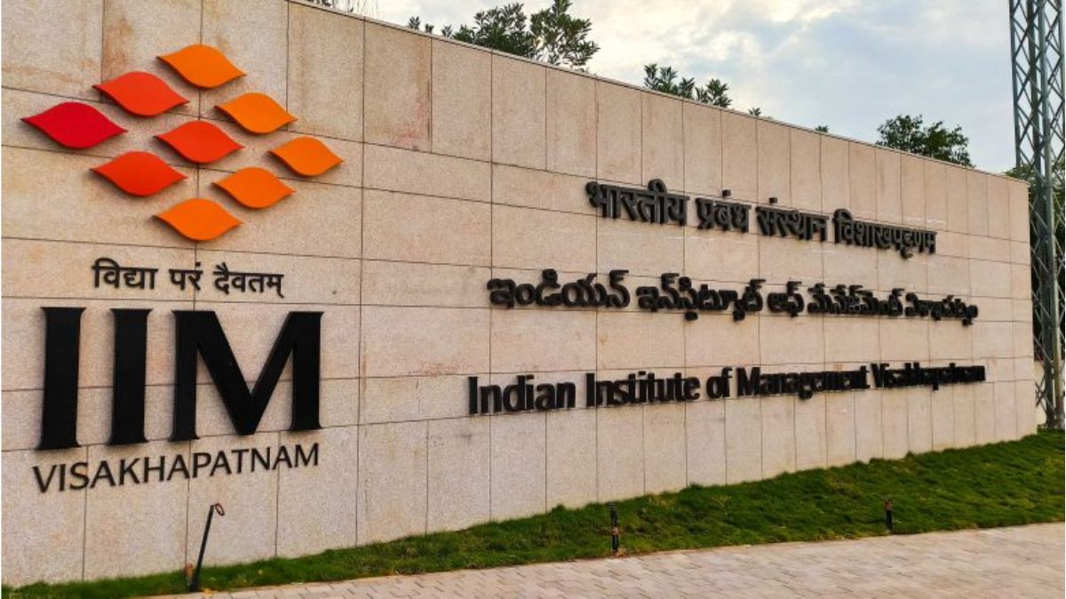 IIM Visakhapatnam Collaborates with TimesPro to Initiate Executive Certificate Course