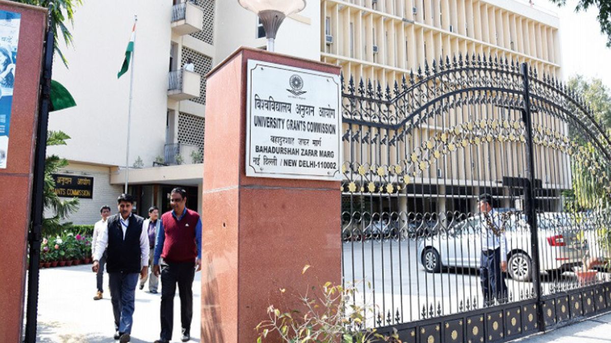 UGC to offer Resource Material & Libraries to College Students