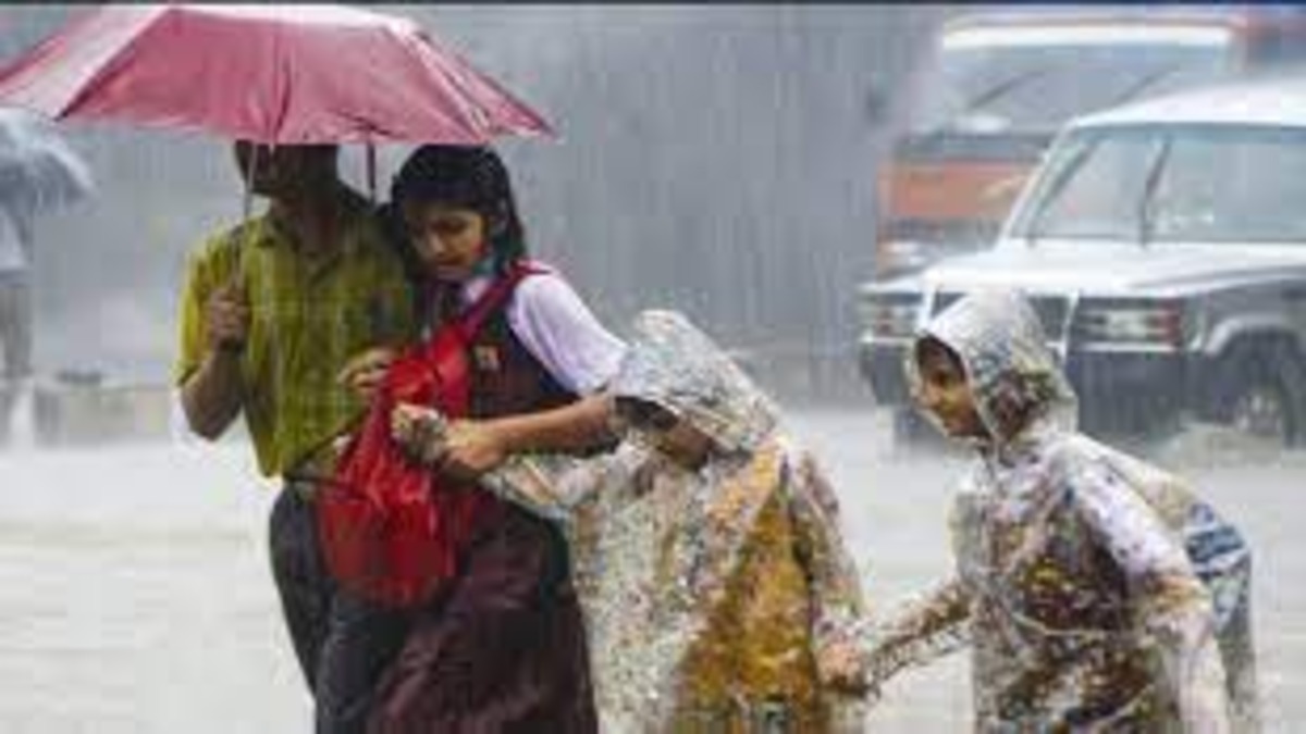 Telangana schools likely to close tomorrow 