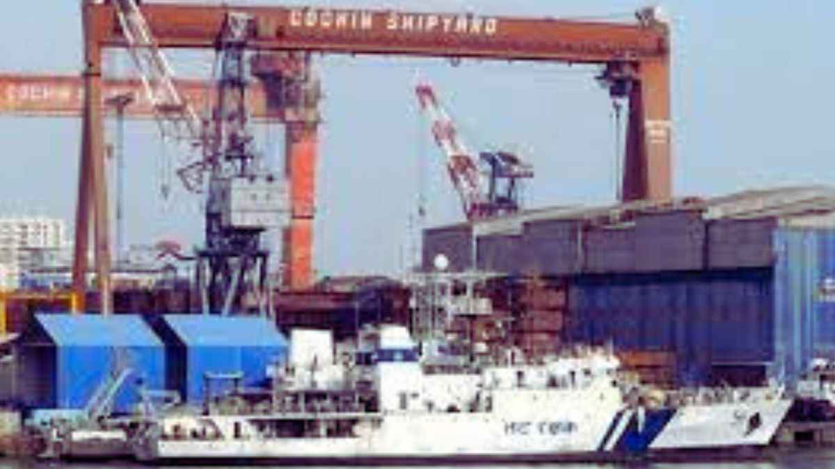 What is the Singapore Model for Military-Industrial Relations with the United States that New Delhi is adopting?