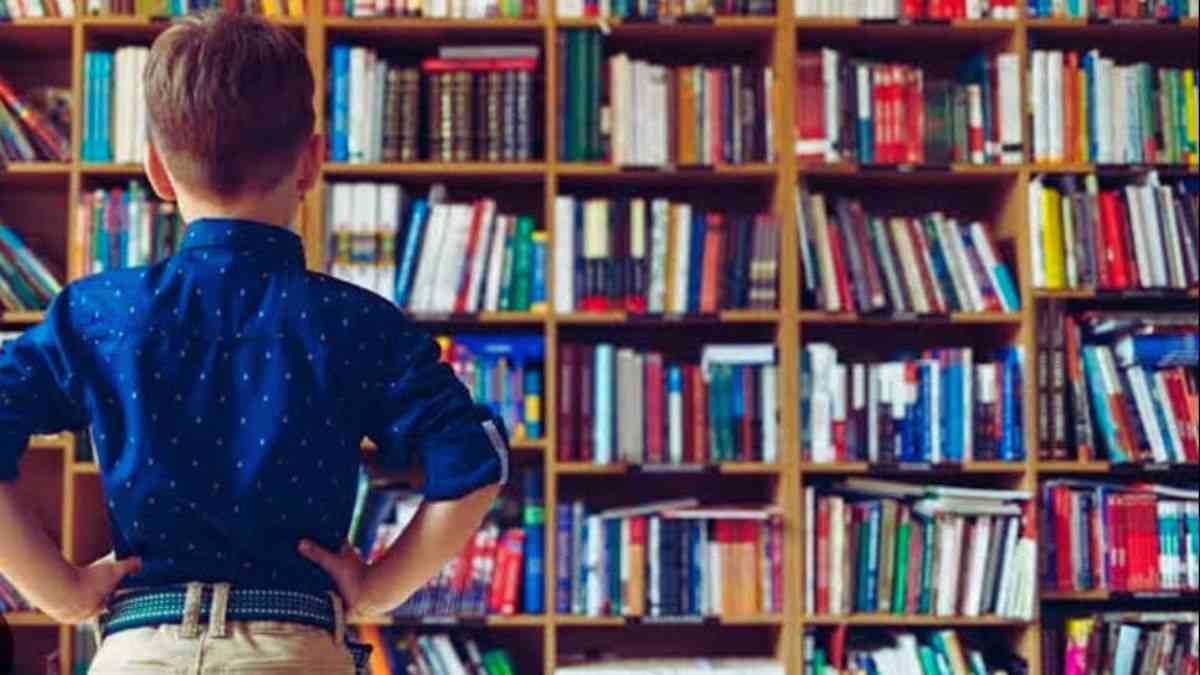 Optical Illusion: The library looks cool but Henry lost his umbrella there. Can you spot the hidden umbrella?