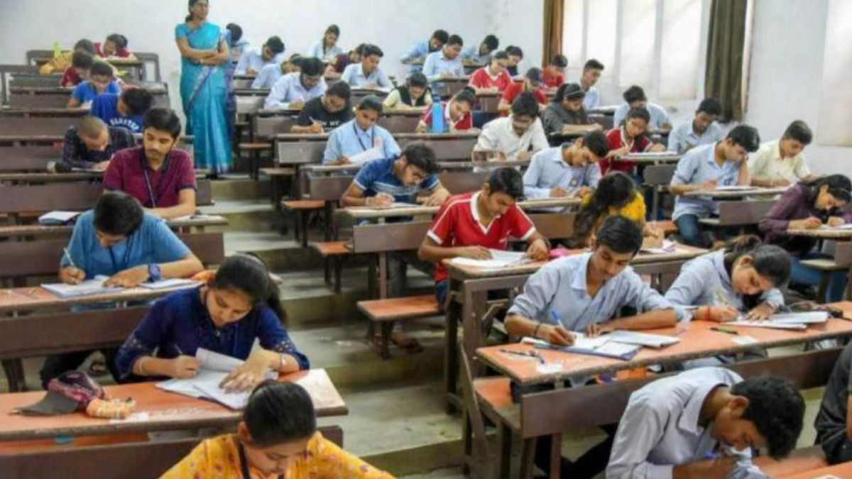 UGC NET Commerce Exam Analysis 2023: जानें कैसा आया कॉमर्स का पेपर? यहाँ देखें पूरा विश्लेष्ण  