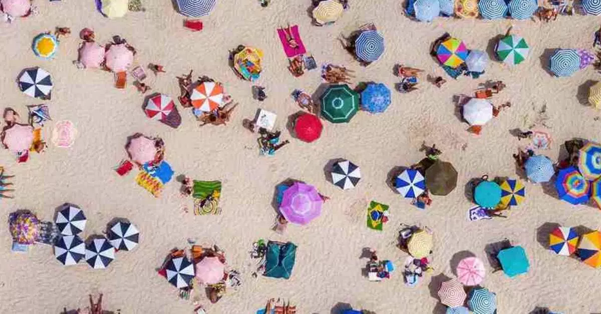 Find the Hidden Cocktail Umbrella