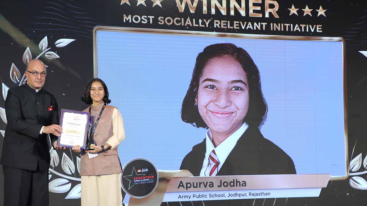 Meet Apurva Jodha who Started Creating Eco-Bricks to Save the Planet 
