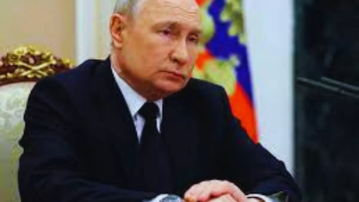 Does Russia want tactical nuclear weapons in Belarus? Why so?