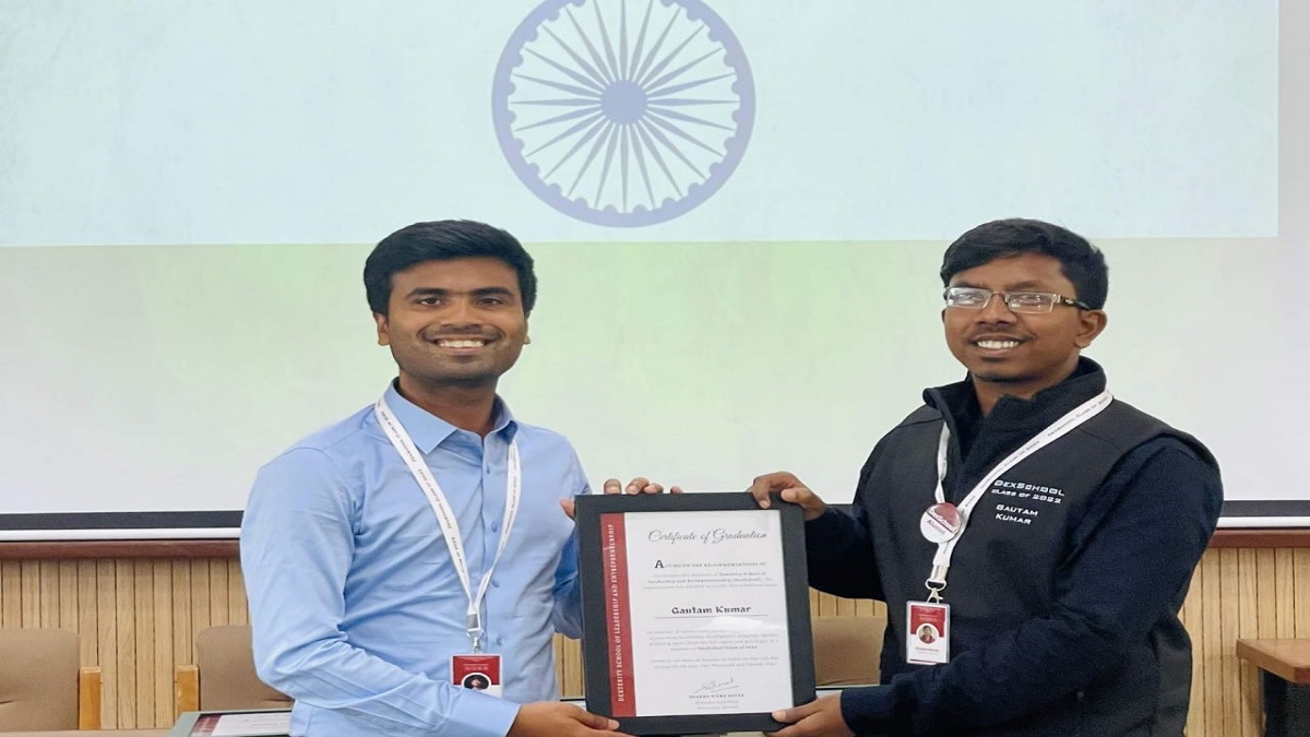 Daily Wager’s Son Only Indian Student Selected for Leadership Programme in California