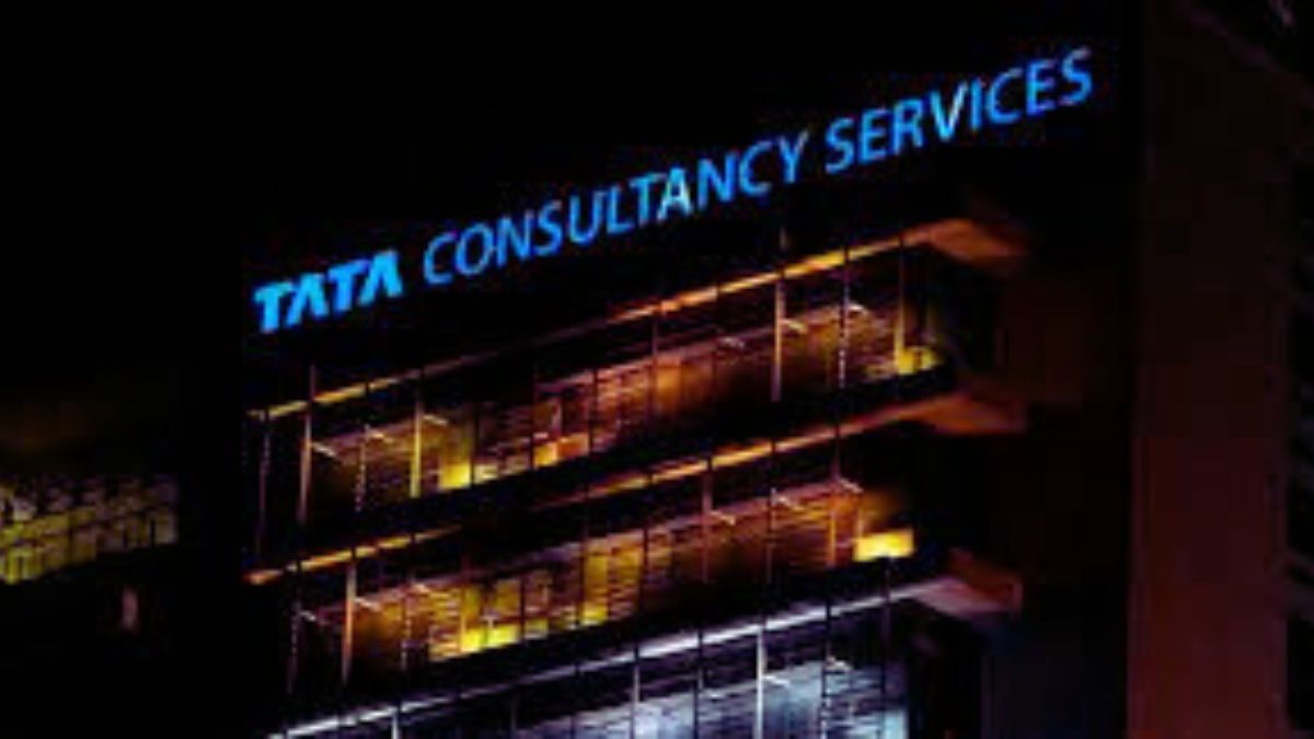 What is the DXC lawsuit, for which TCS faces a penalty of $210 million?