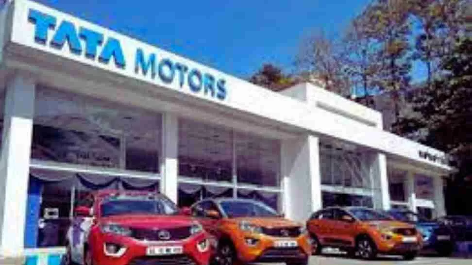What is the battle between Tata Motors and the government of West Bengal in Singur? Here is the matter explained