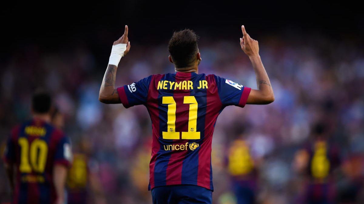 Top 10 Effective Soccer Players Transfers of the Decade