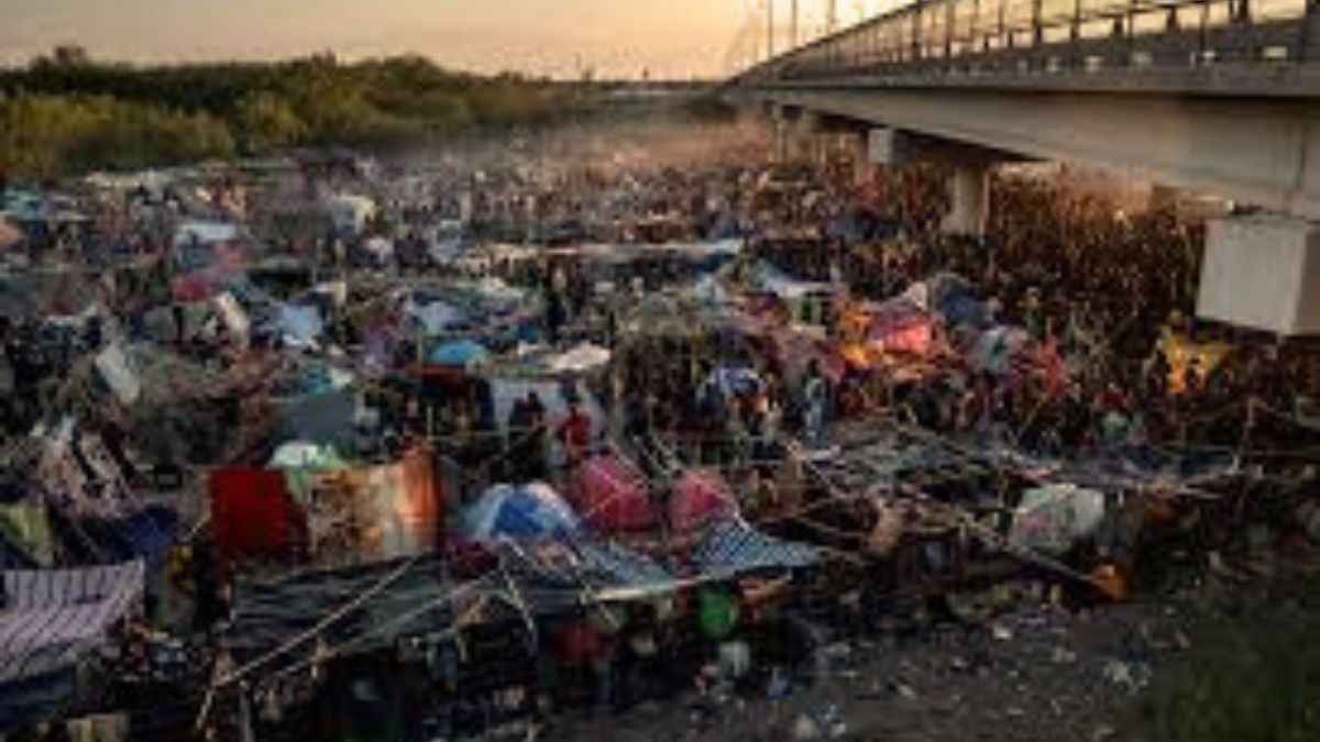 Children are held in US-Mexico border camps. What exactly are these camps?