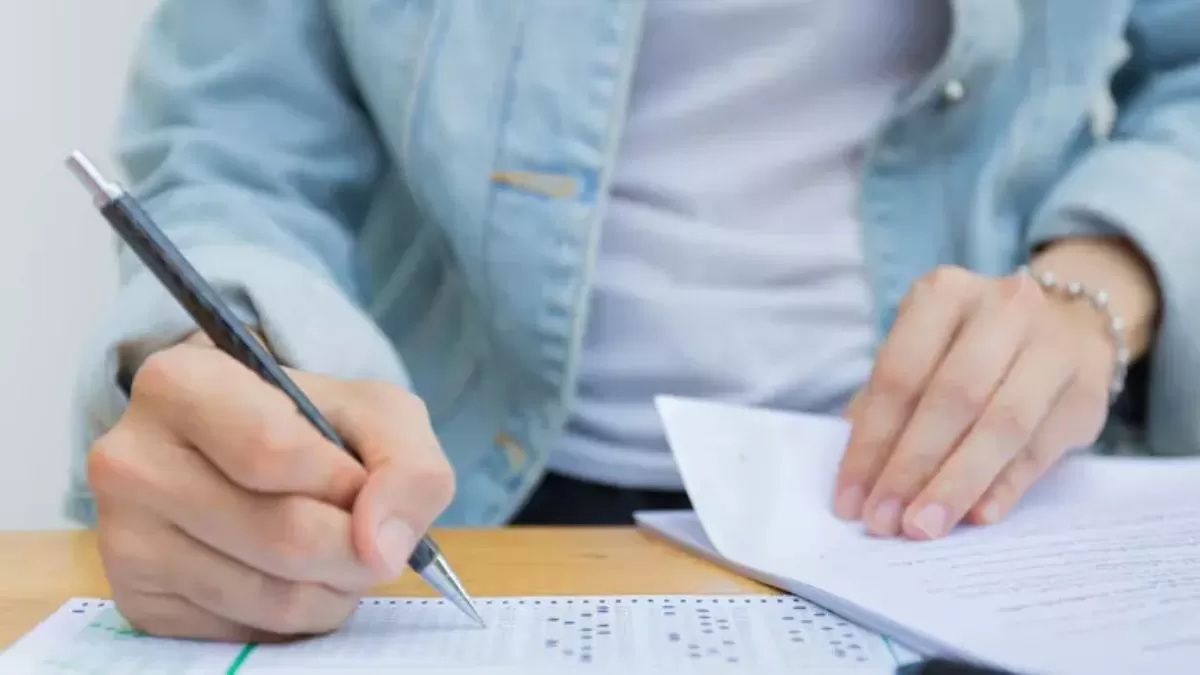 यूपीएससी एनडीए अंग्रेजी, गणित, जीके पीडीएफ यहां से डाउनलोड करें