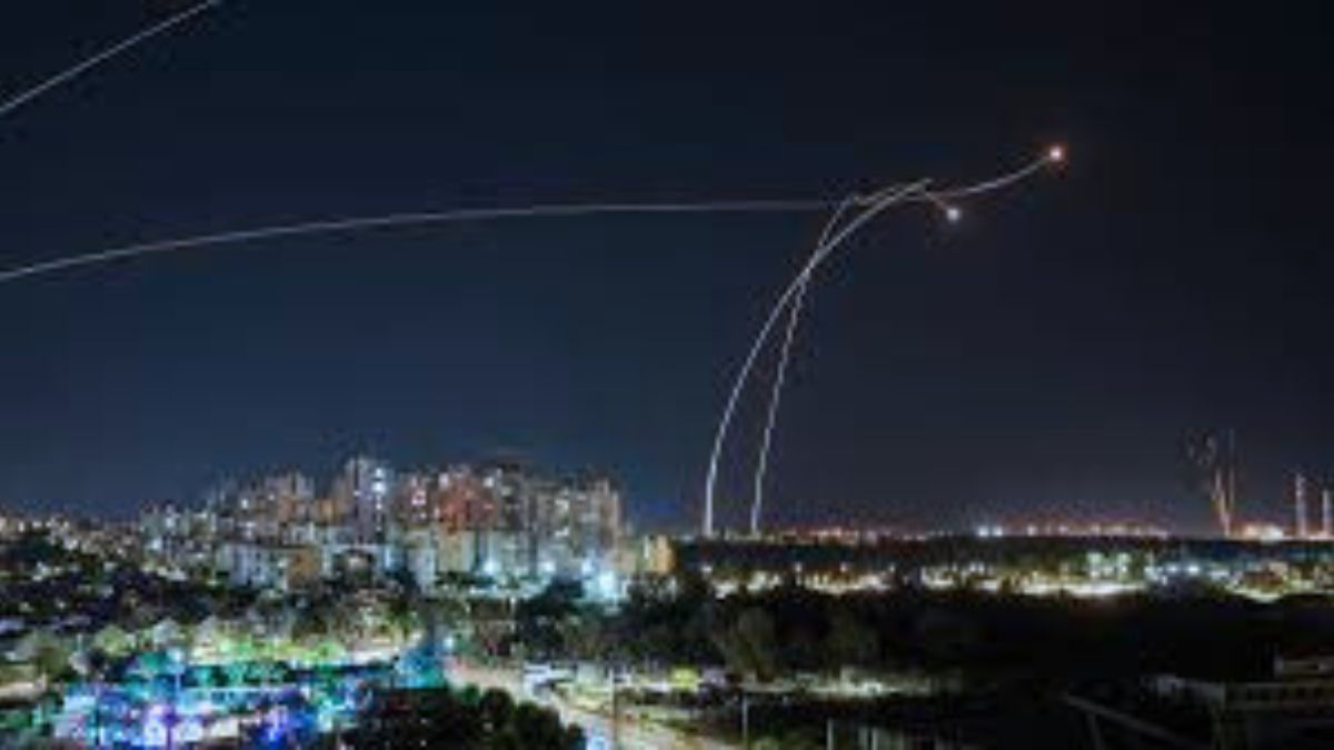 The Iron Dome of Israel passed a big test! What is Israel's Iron Dome? What is the Arrow missile defense?