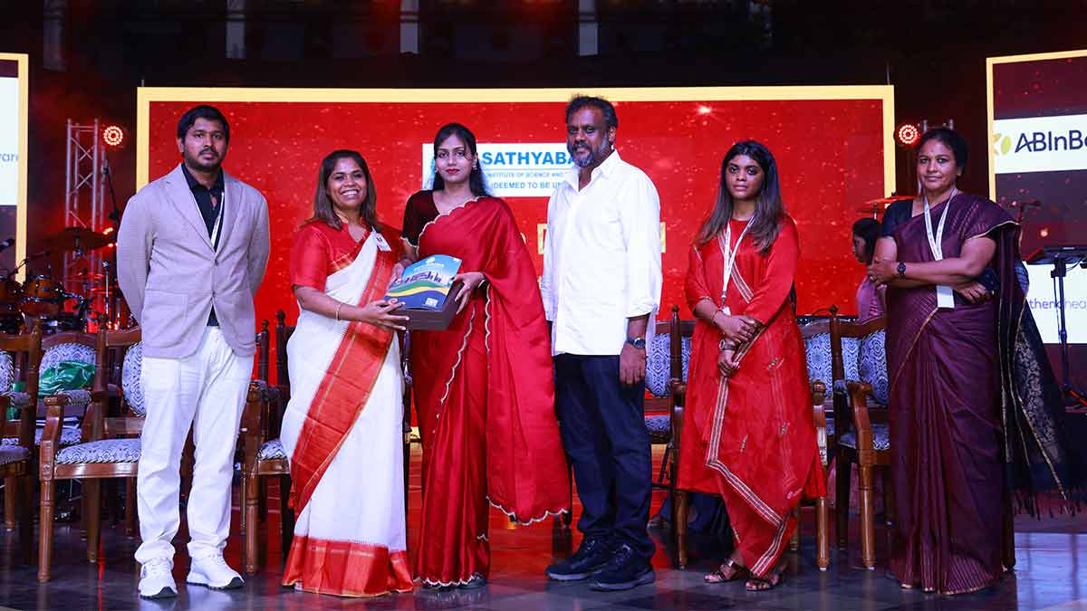 "Sathyabama Shines Bright with Unprecedented Success in Placements!: Excellence Day 2024"