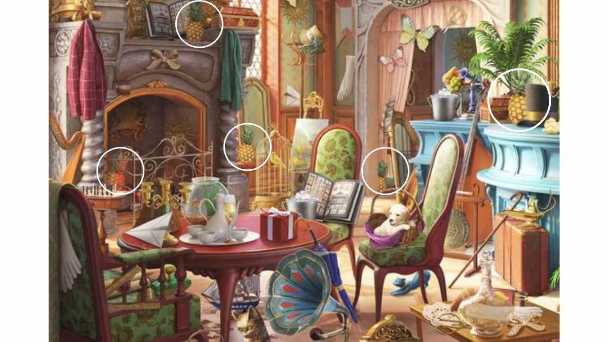 the pineapples are here