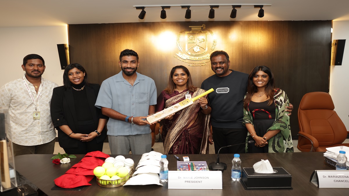 Jasprit Bumrah Visits Sathyabama University for Fresher's Day 2024
