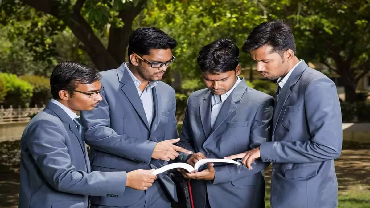 Check the list of MBA Colleges in India with Low Fees here